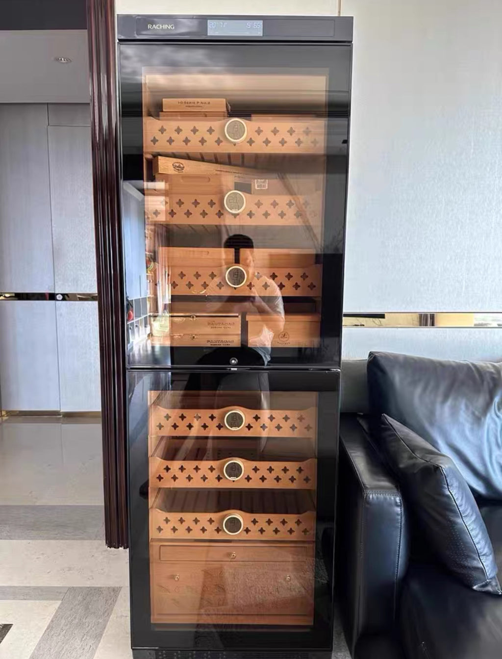 Raching Dual Area MON3800B Gold Electric Cigar Humidor Hold 1700ct Cigars With Ammonia Removal Function