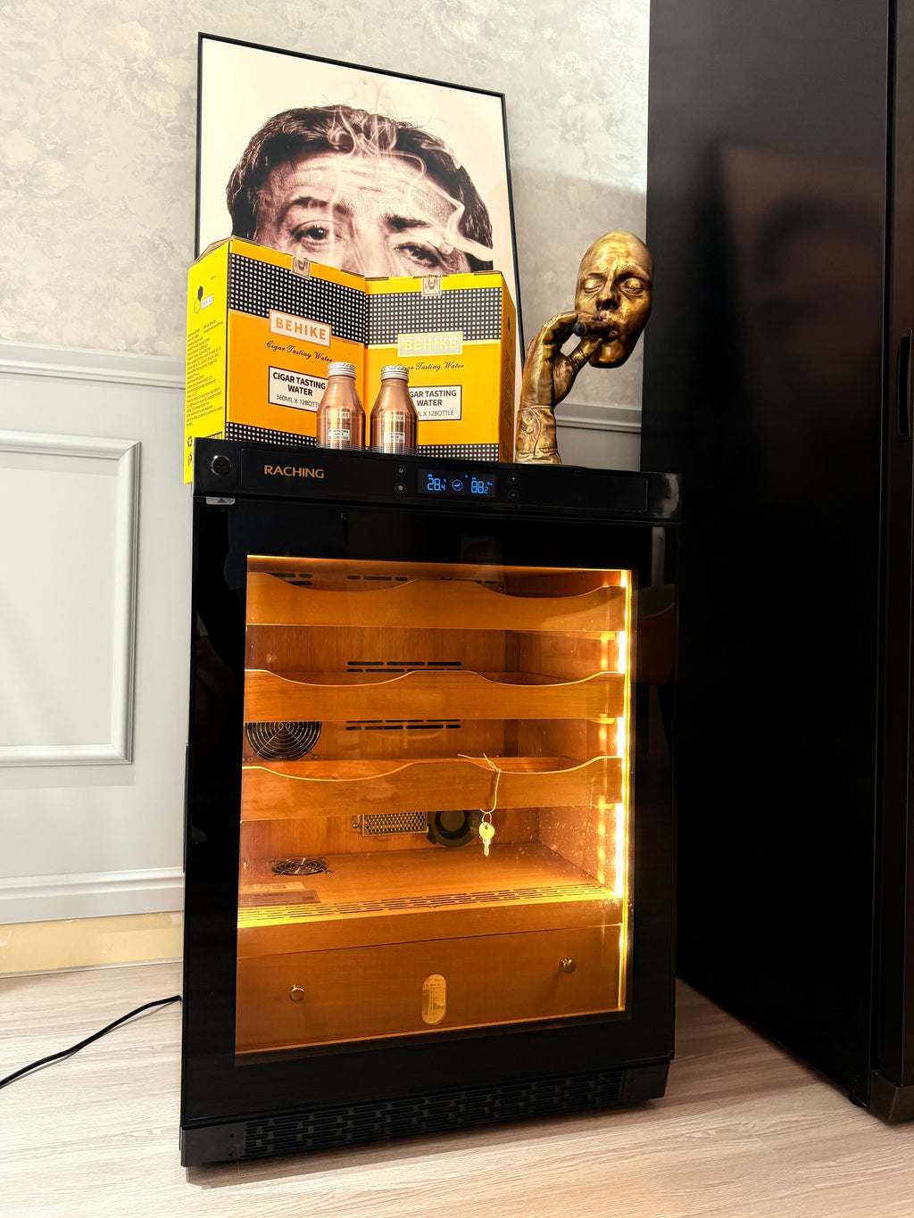 Factory Offer Raching C150A Black Electric Cigar Humidor Hold 500ct Cigars Capacity