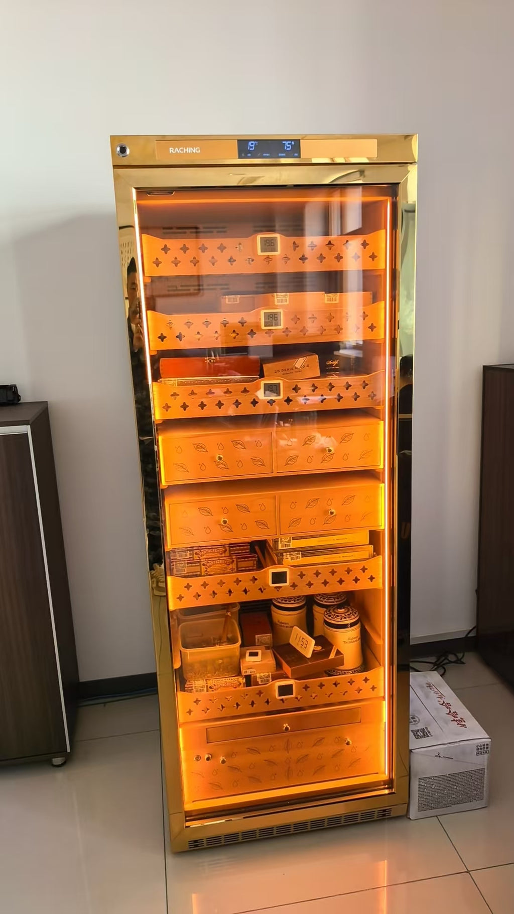 Largest Size Raching MON5800A Gold Electric Cigar Humidor Hold 3000ct Cigars Capacity For Household Cigar Shop