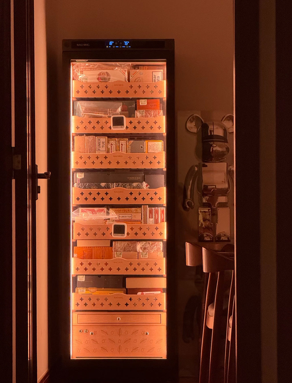 Ready to Ship Raching Big MON3800A Black Electric Cigar Humidor Hold 1800ct Cigars