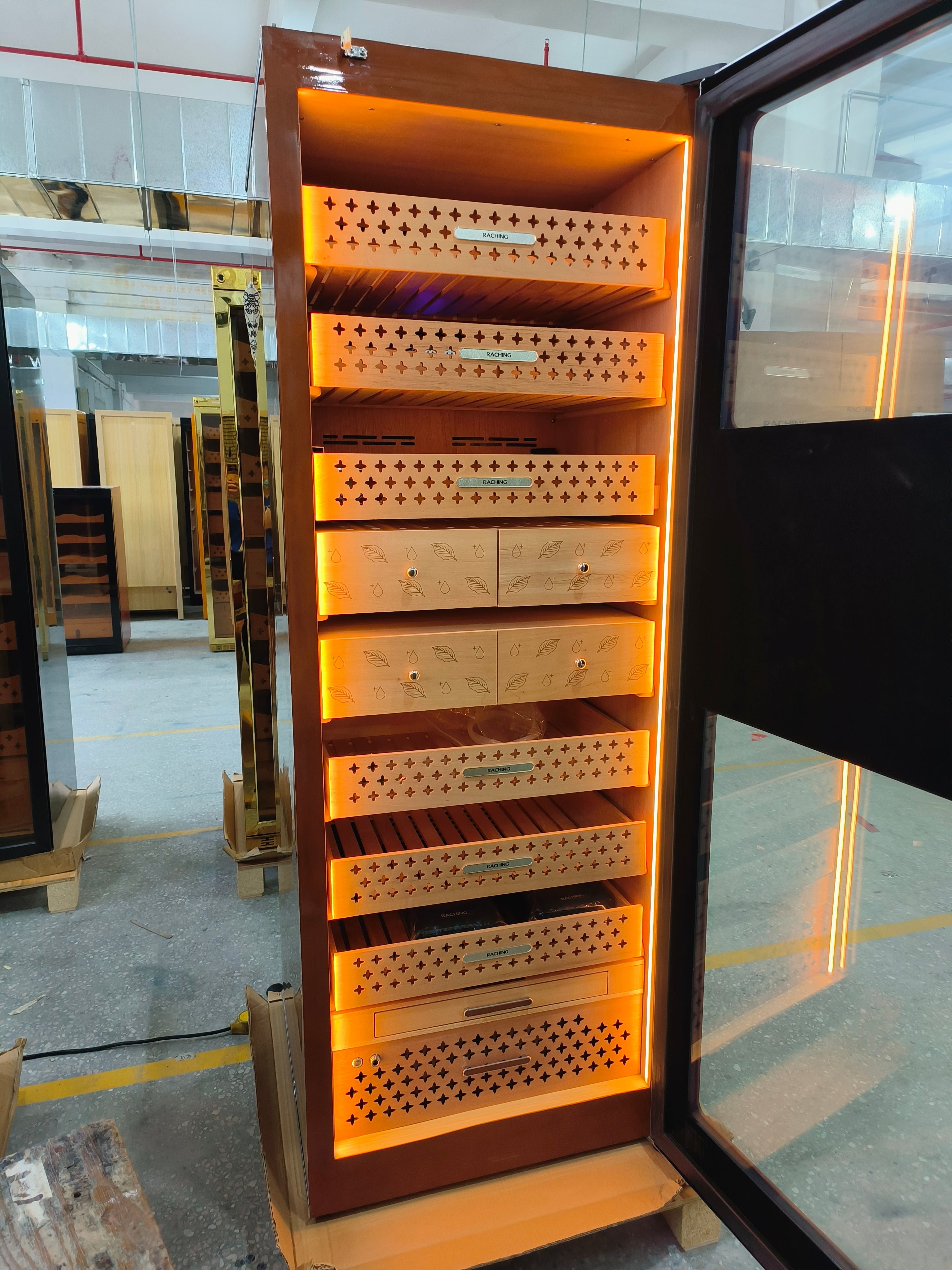 Ready to Ship RR980 Electric Cigar Humidor Hold 3000CT Cigars Max Size For Cigar Shop/lounge/household