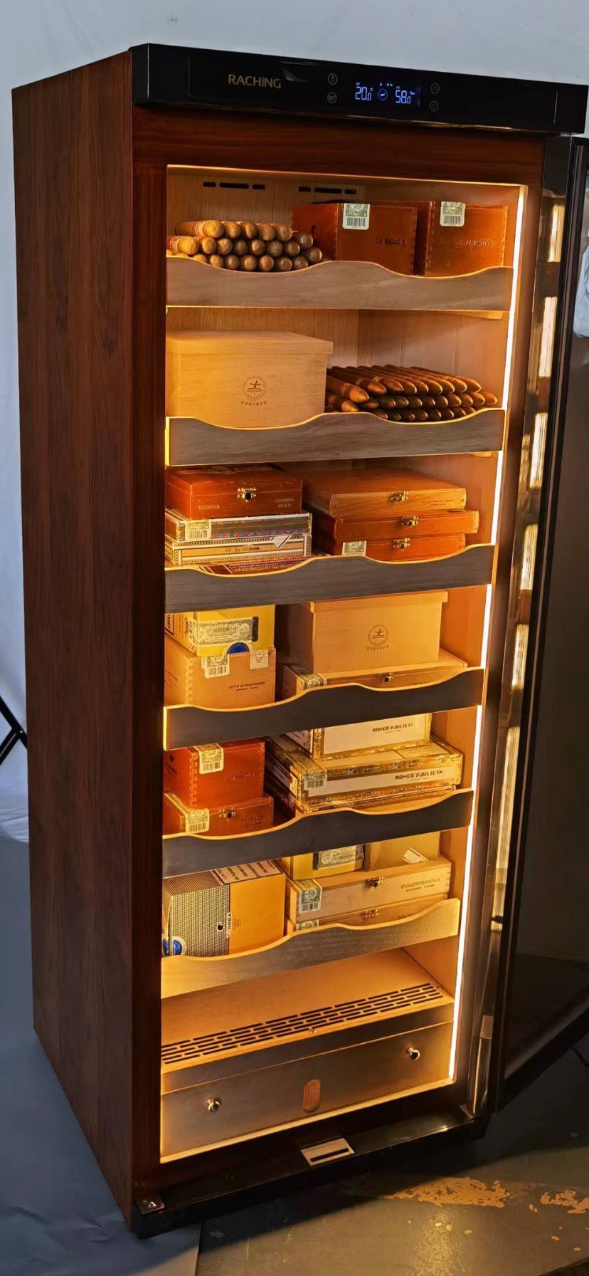 Factory Sale Raching C380A Brown Electric Cigar Humidor Hold 1800ct Cigars Capacity